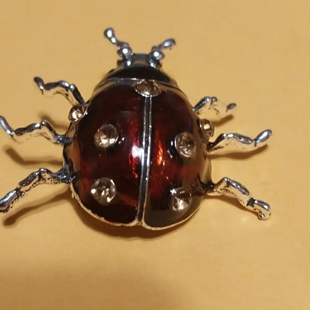 Large Enamel Ladybug...NEW  - Picture 3 of 6